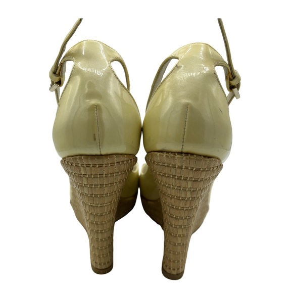 GUCCI ESPADRILLES in PALE YELLOW PATENT LEATHER - Picture 3 of 9